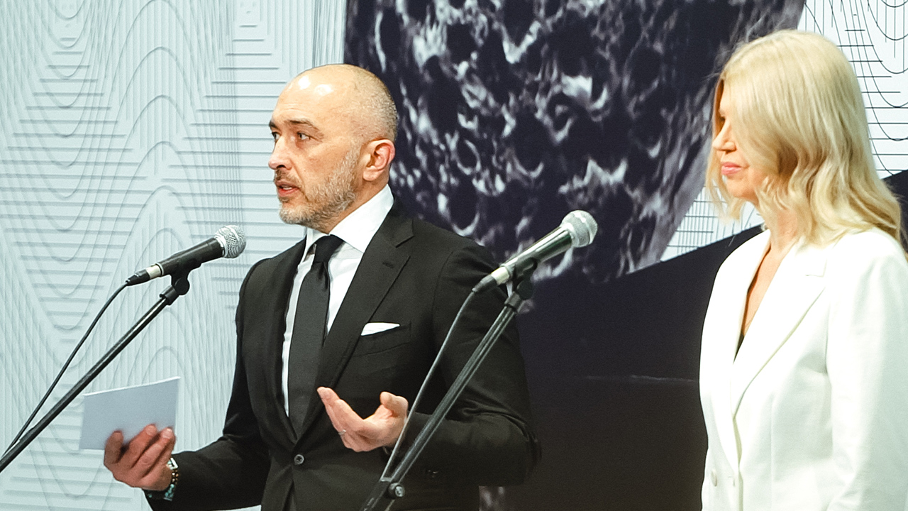 NBU and Ukrainian House Present Unique Exhibition ‘The Hryvnia. More than Money’ (2)