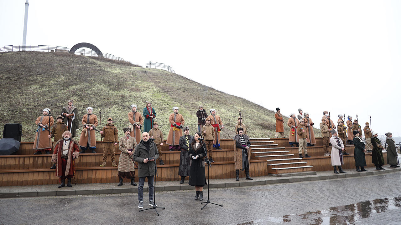 Три нові обігові пам’ятні монети із серії "Ми сильні. Ми разом" присвячені прифронтовим регіонам – Запоріжжю, Харківщині та Херсонщині (3)